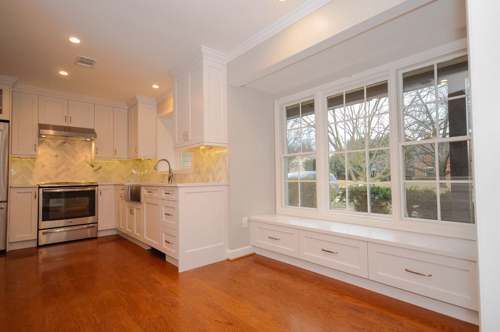 Transitional home design photo in DC Metro