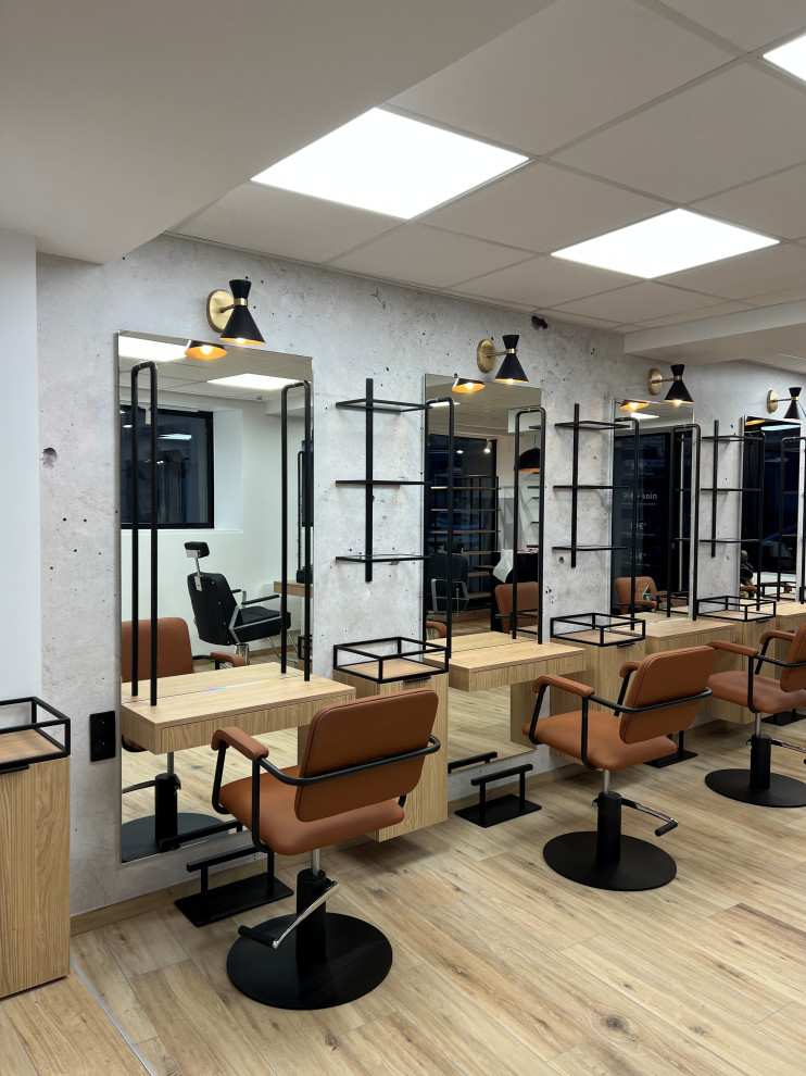 SALON DE COIFFURE