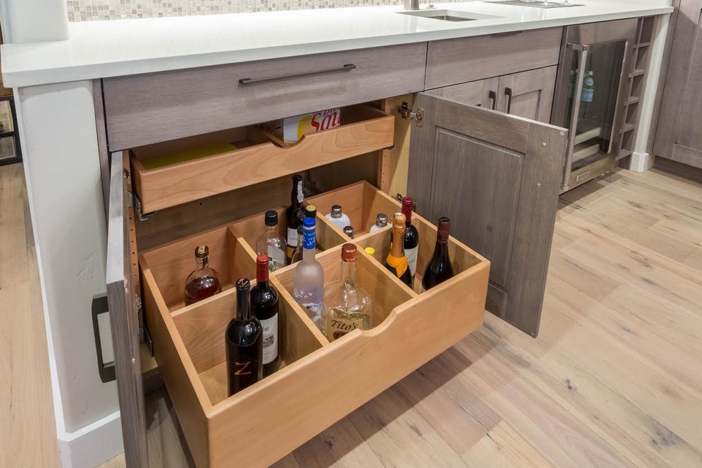 Kitchen - transitional kitchen idea in Denver