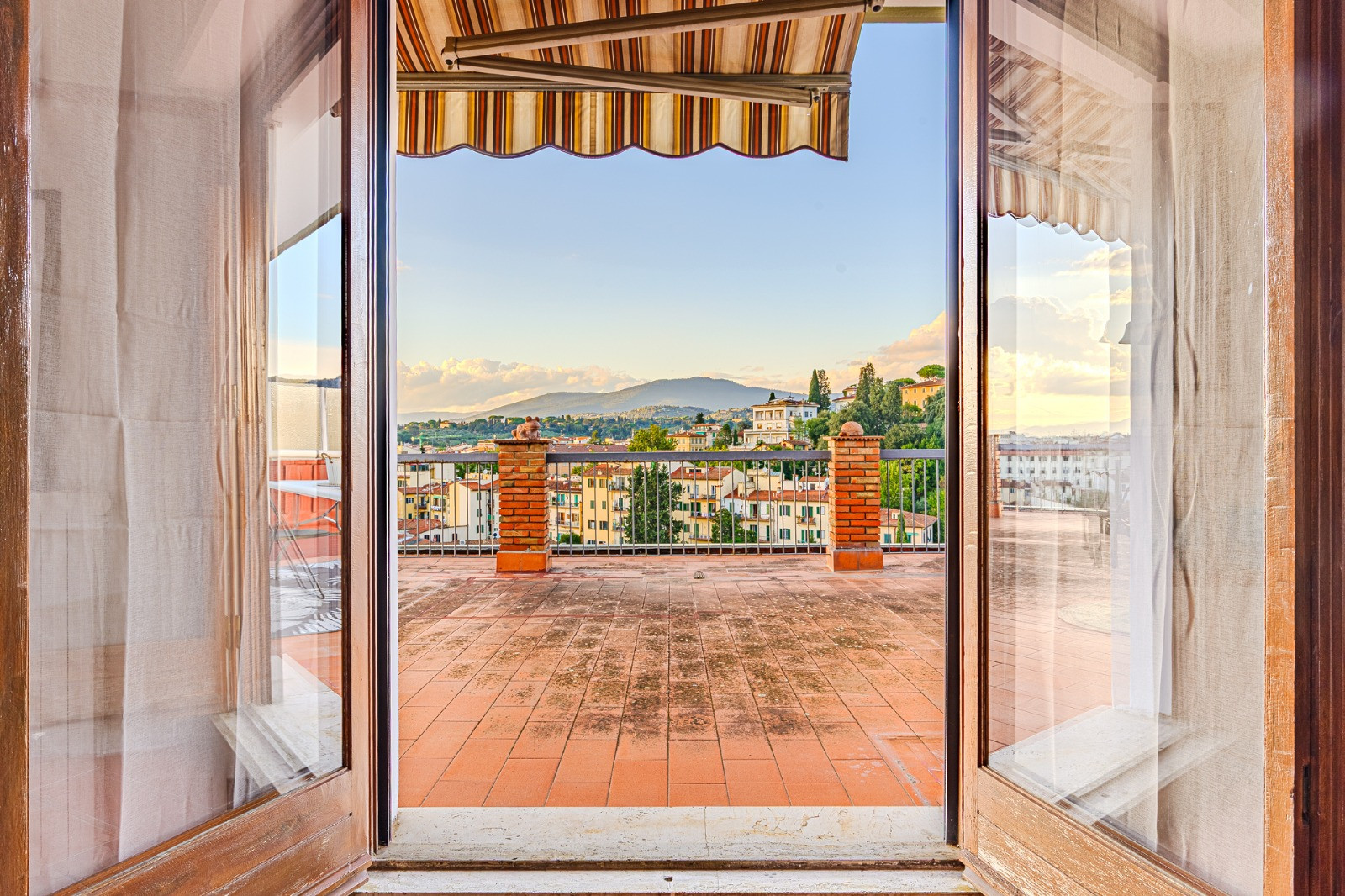 Home staging in Un Loft in Viale dei Mille Firenze