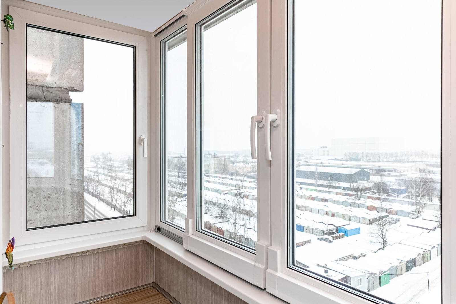 Остекление Балконов и лоджий с отделкой