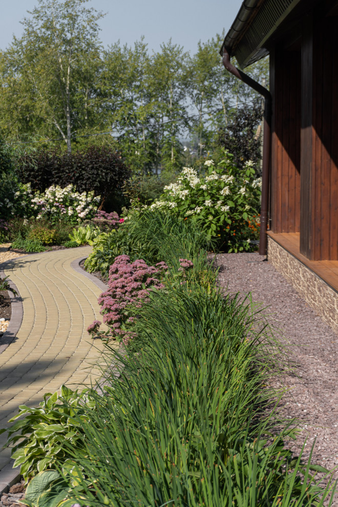 Сад на крутом склоне