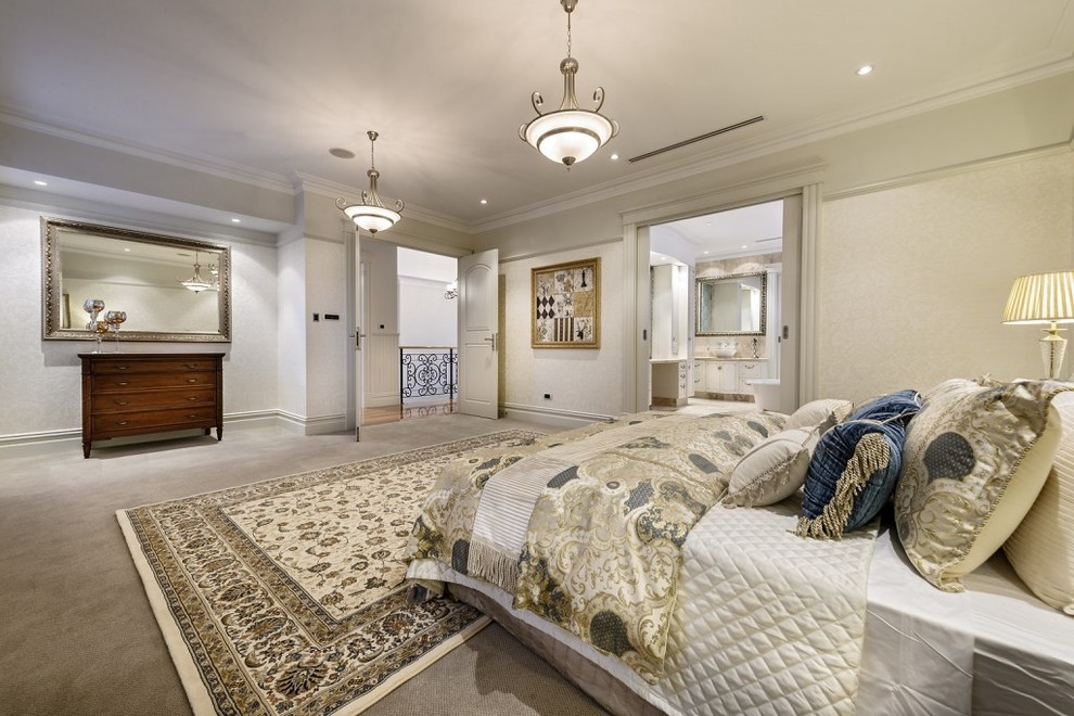 Traditional bedroom in Perth.