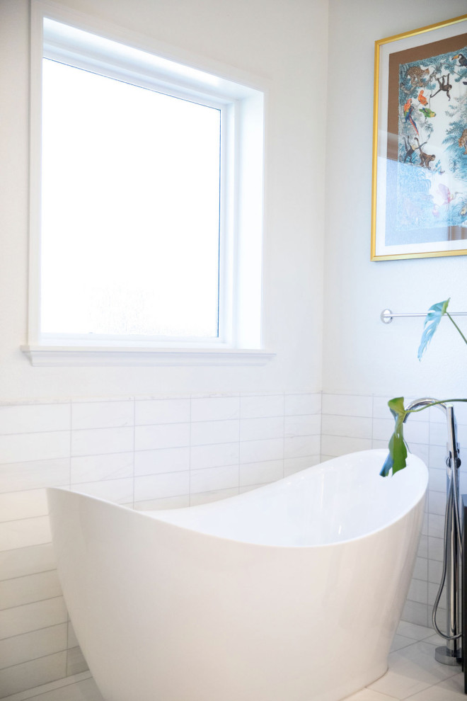 Entry, Living, Kitchen, Laundry + Bathrooms