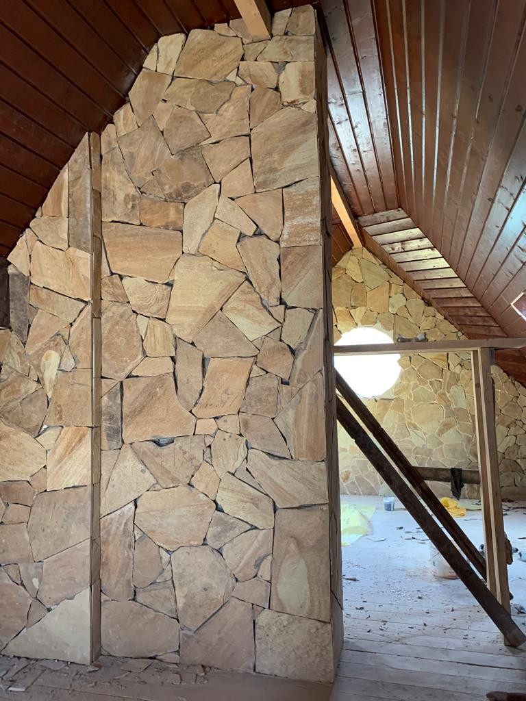 Дом в готическом стиле