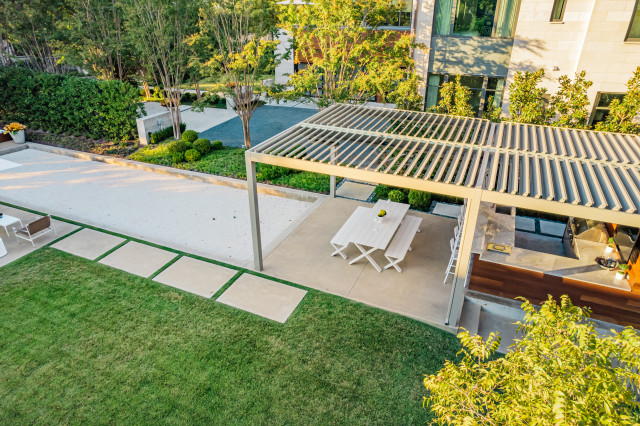 TURTLE CREEK modern-garden
