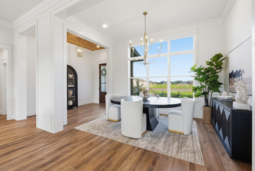 Mathis Collection I Bryan Texas