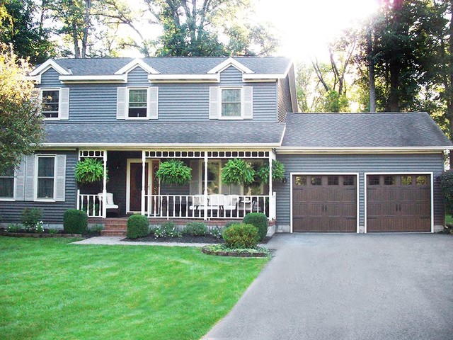 Wayne Dalton Doors craftsman-garage