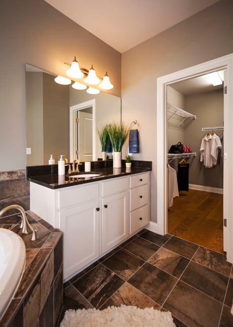 This is an example of a transitional bathroom in Nashville.