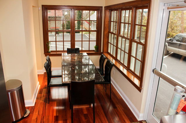 Frank Law clasico-comedor