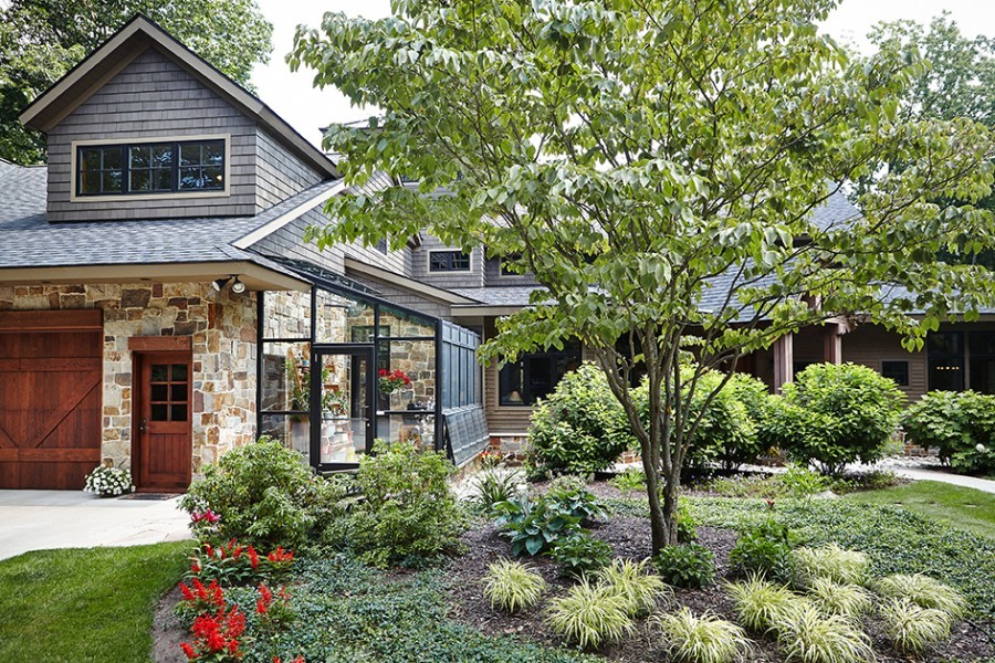 Inspiration for a country exterior in Grand Rapids.