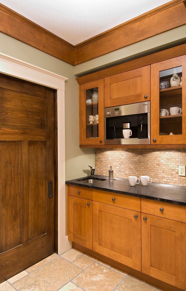 Inspiration for a transitional kitchen remodel in Toronto