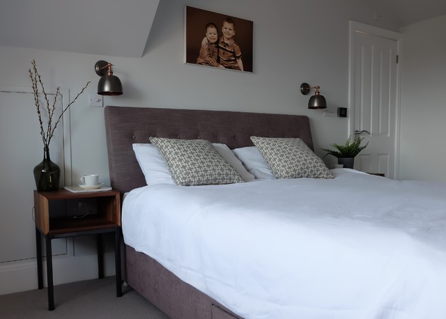 Loft Conversion contemporary-sovrum
