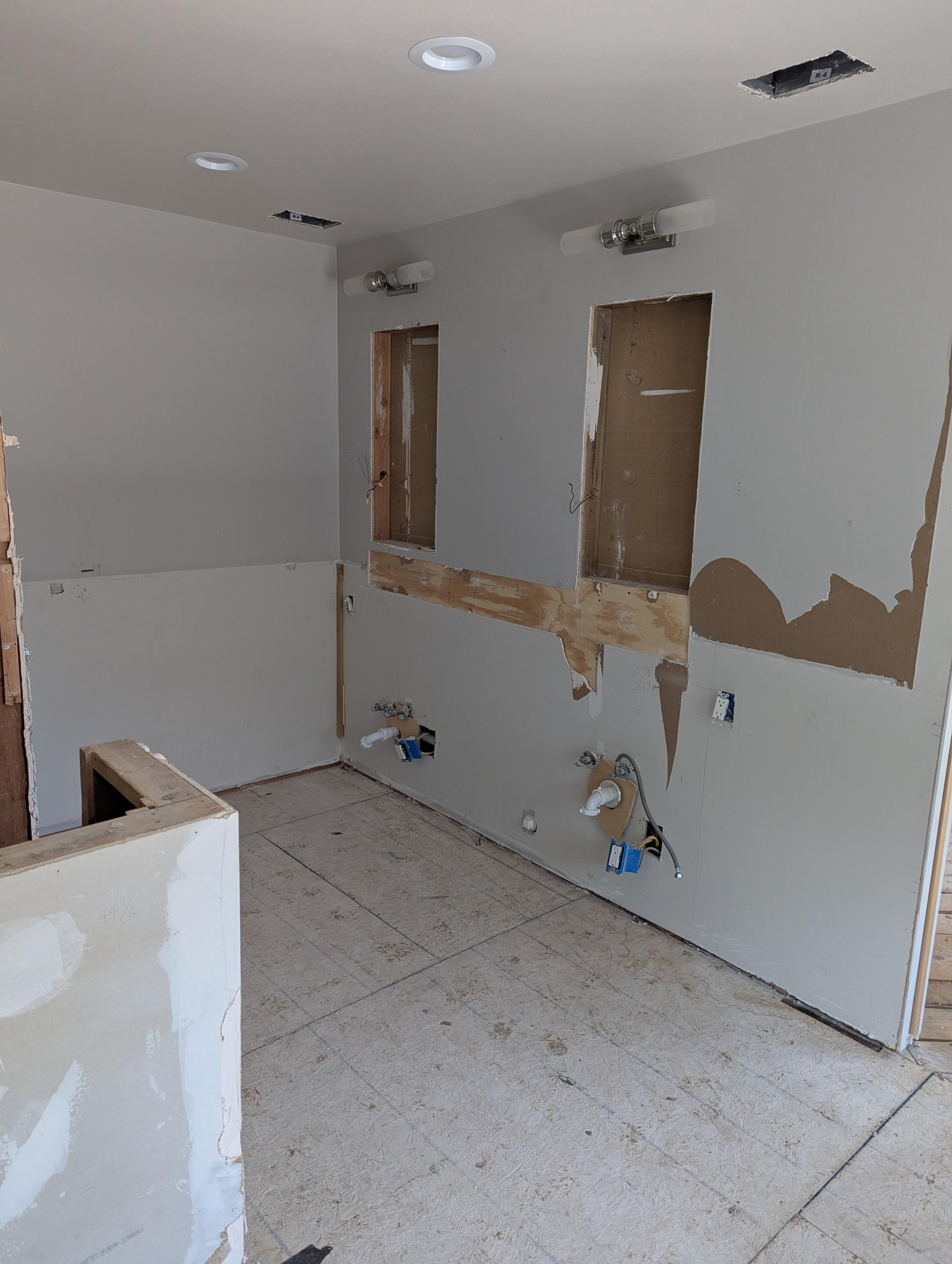 75238 Lake Highlands All Home Remodel & Outdoor Kitchen - BEFORE, DURING & AFTER