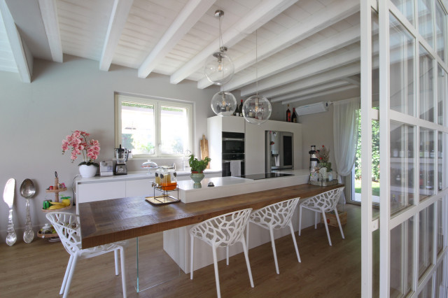 VILLA DEBORA INTERNI landstil-koekken