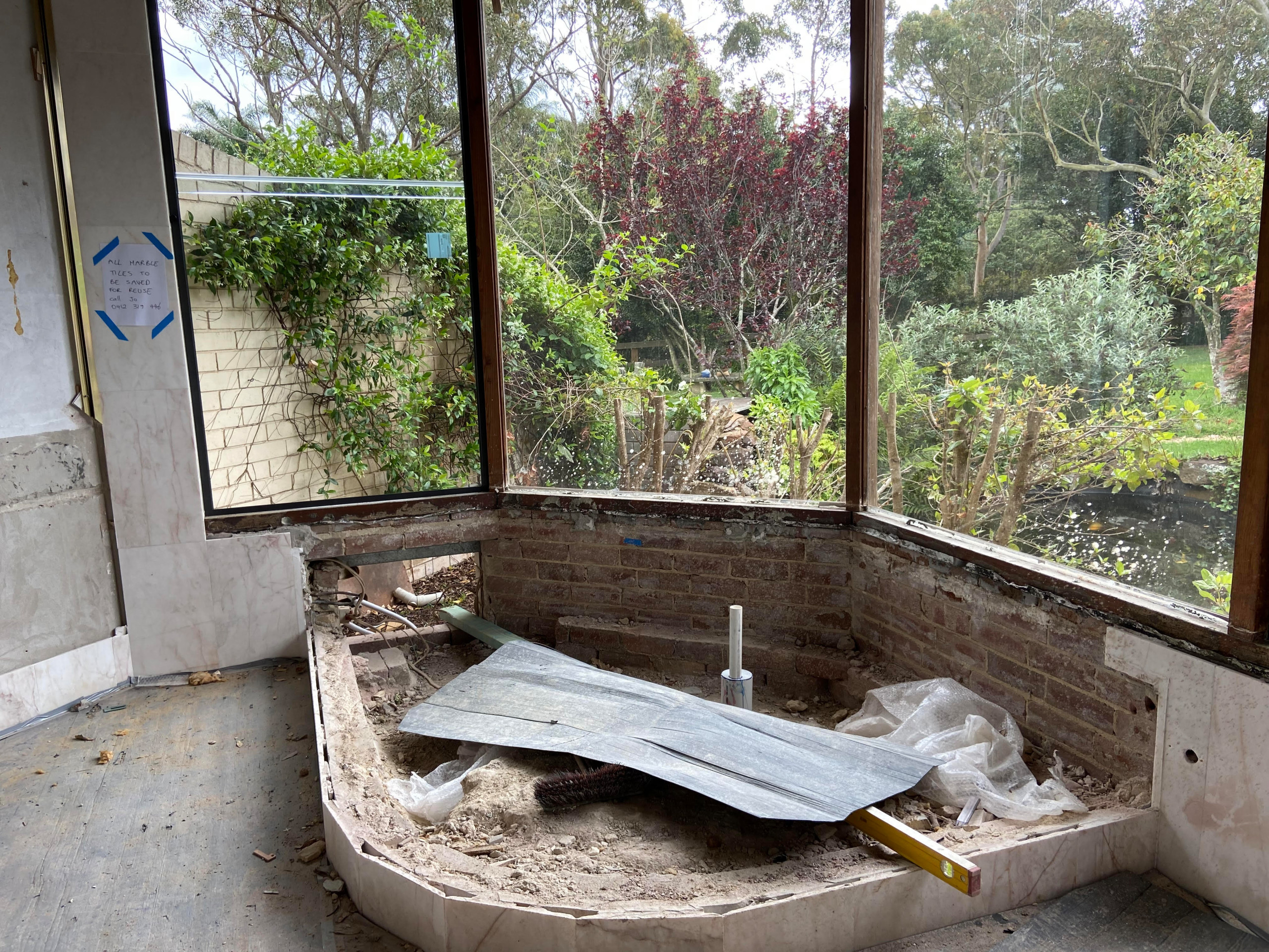 REBUILD OF A GRAND  BATHROOM