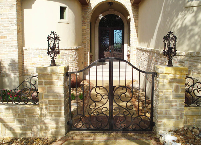 Front Door Entry Gate Fence Geeks Wrought Iron Fences Gates And Access Controls