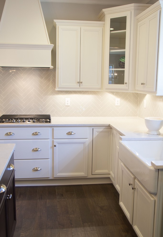 Inspiration for a transitional kitchen remodel in Birmingham