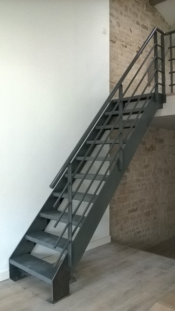 escalier droit style industriel