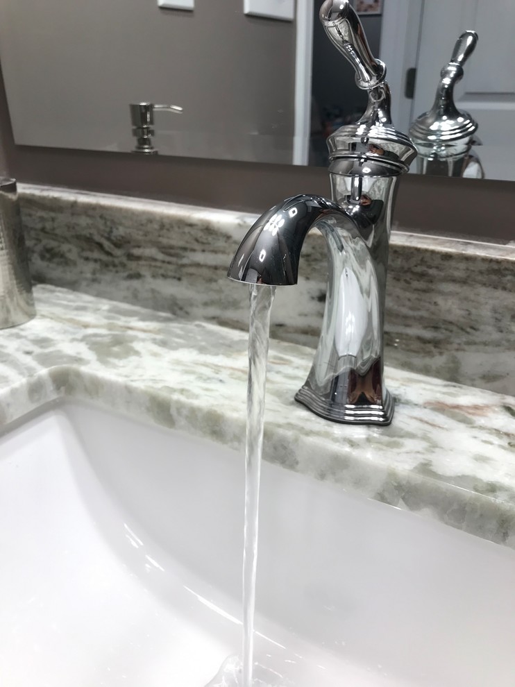 Inspiration for a transitional home design remodel in Baltimore