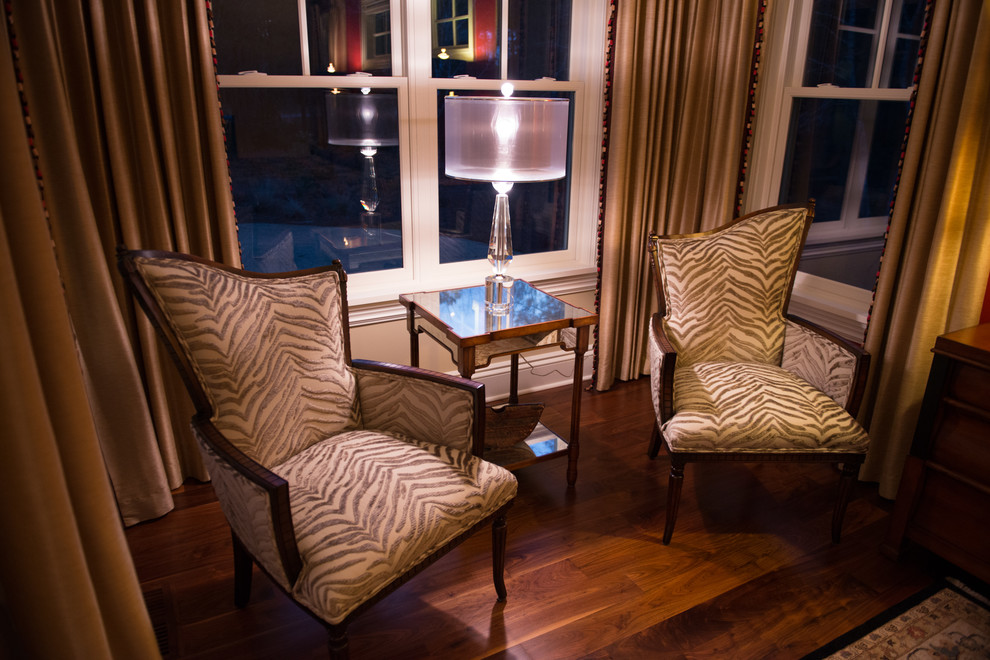Inspiration for a transitional home design remodel in Wilmington