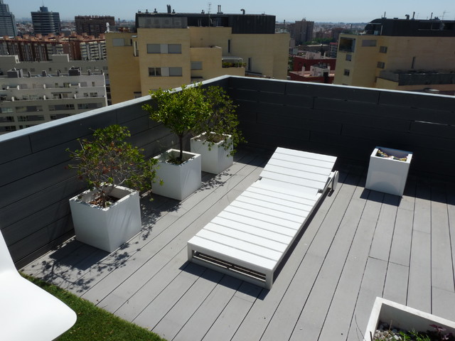 OFF THE WALL clasico-renovado-terraza-y-balcon