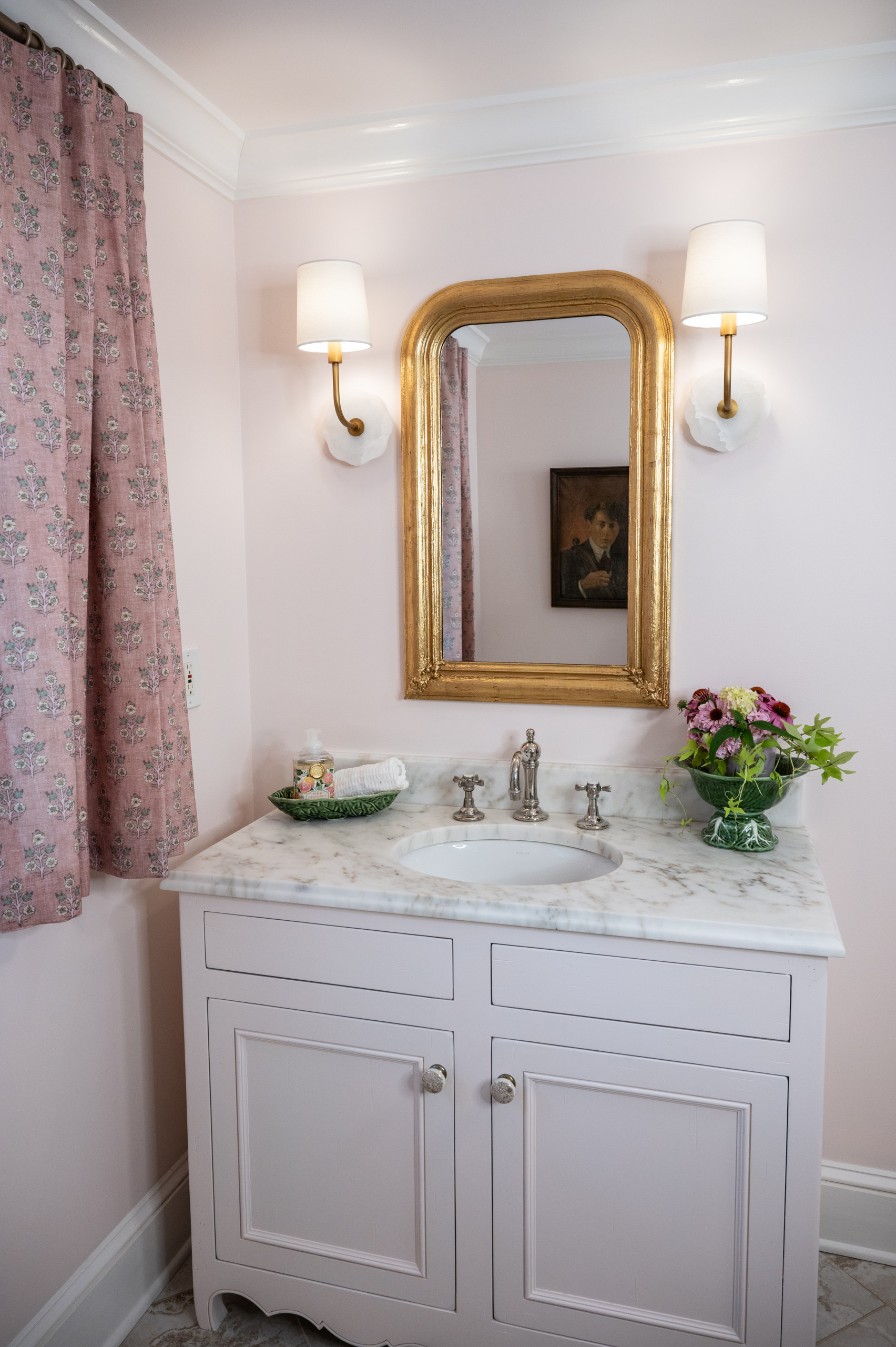 pink bathroom
