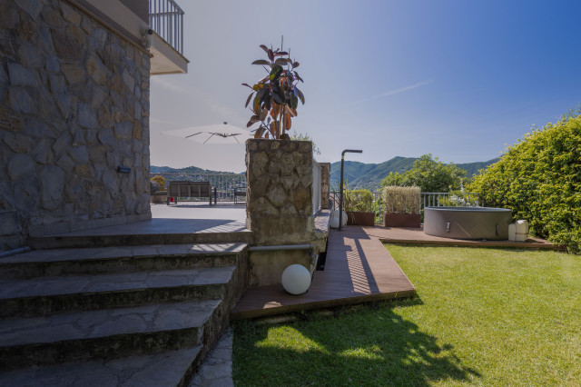 "SLOW SUNSET PARADISETTO" APT in Zoagli contemporary-deck