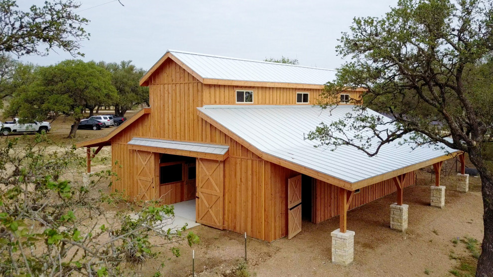 Inspiration for a mid-sized country barn in Austin.