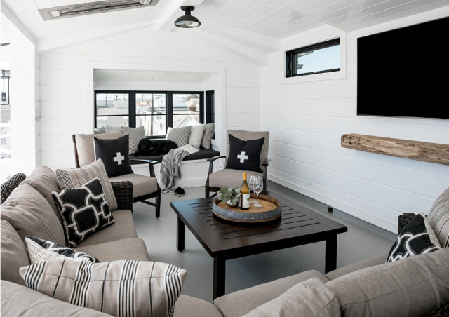 Topaz, Balboa Island coastal-terrace