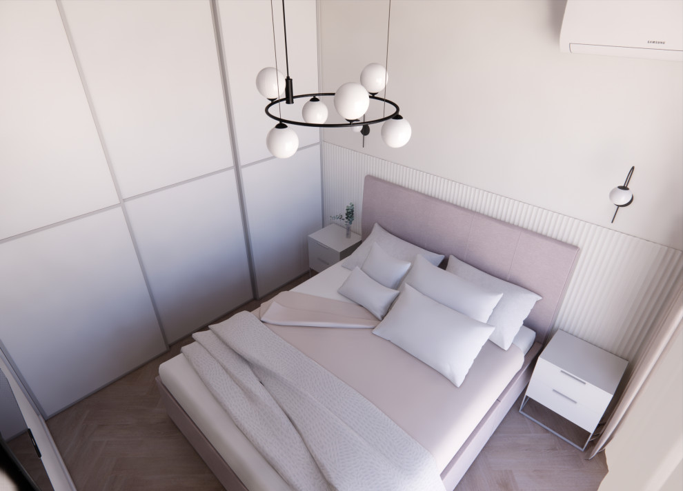 Светлая небольшая спальня