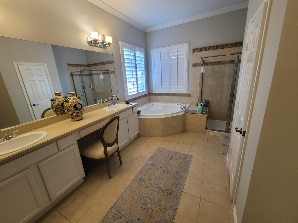 Grayson Lakes - Master Bathroom