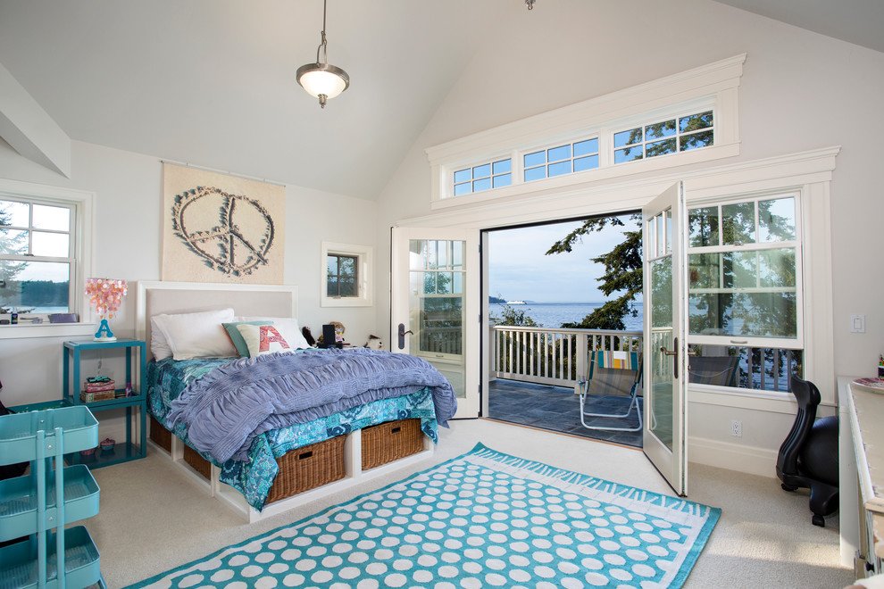 Large beach style kids' room in Seattle with grey walls and carpet.