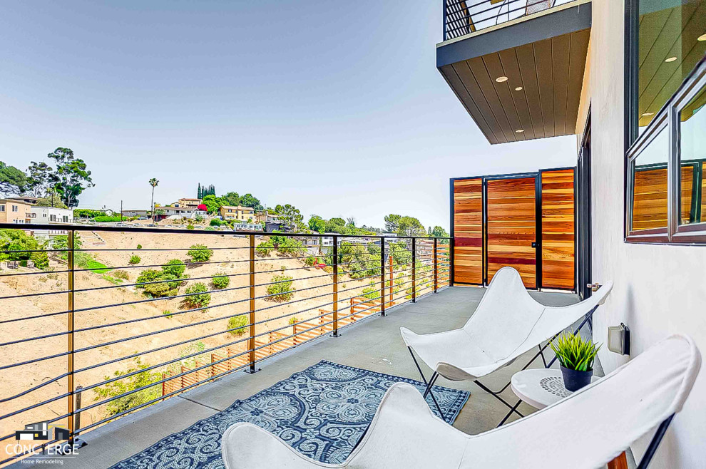 Moderner Balkon in Los Angeles