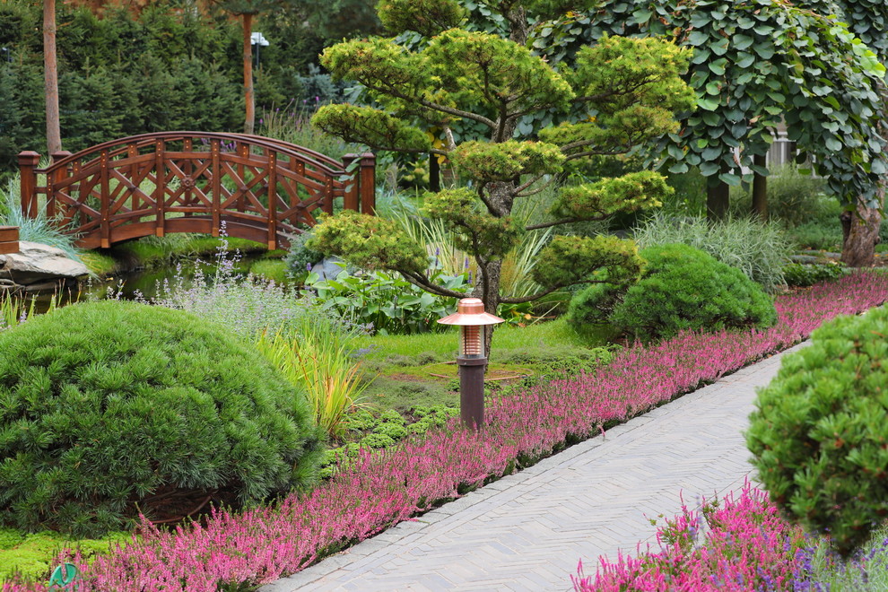 Коттеджный сад в Барвихе (дизайн и исполнение компании "Imperial Garden")