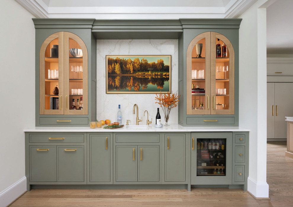 Example of a transitional home bar design in DC Metro
