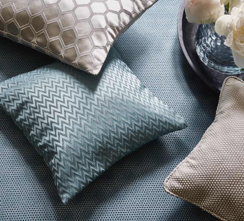 Наша подборка текстиля с геометрией