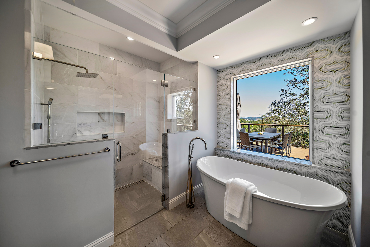 Indian Valley, Novato | Transitional Style Home Remodel