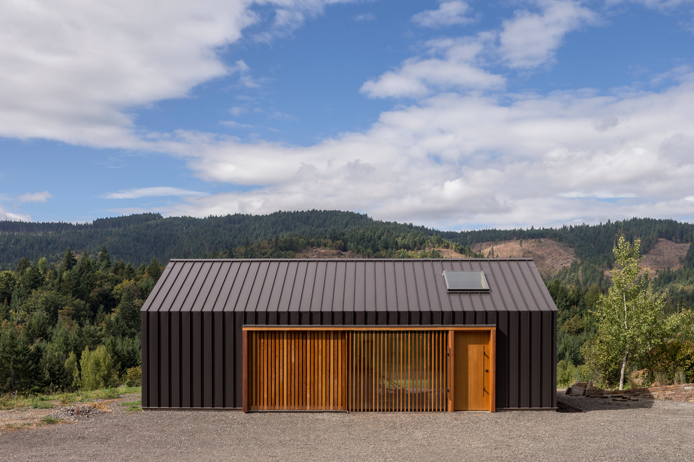 Design ideas for a modern shed and granny flat in Portland.