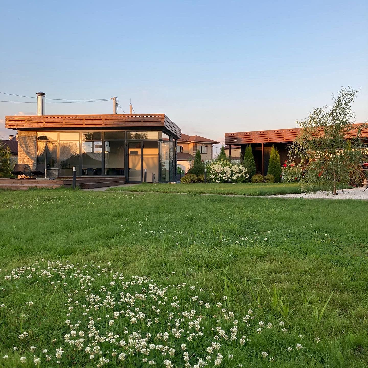 Летняя кухня друзей