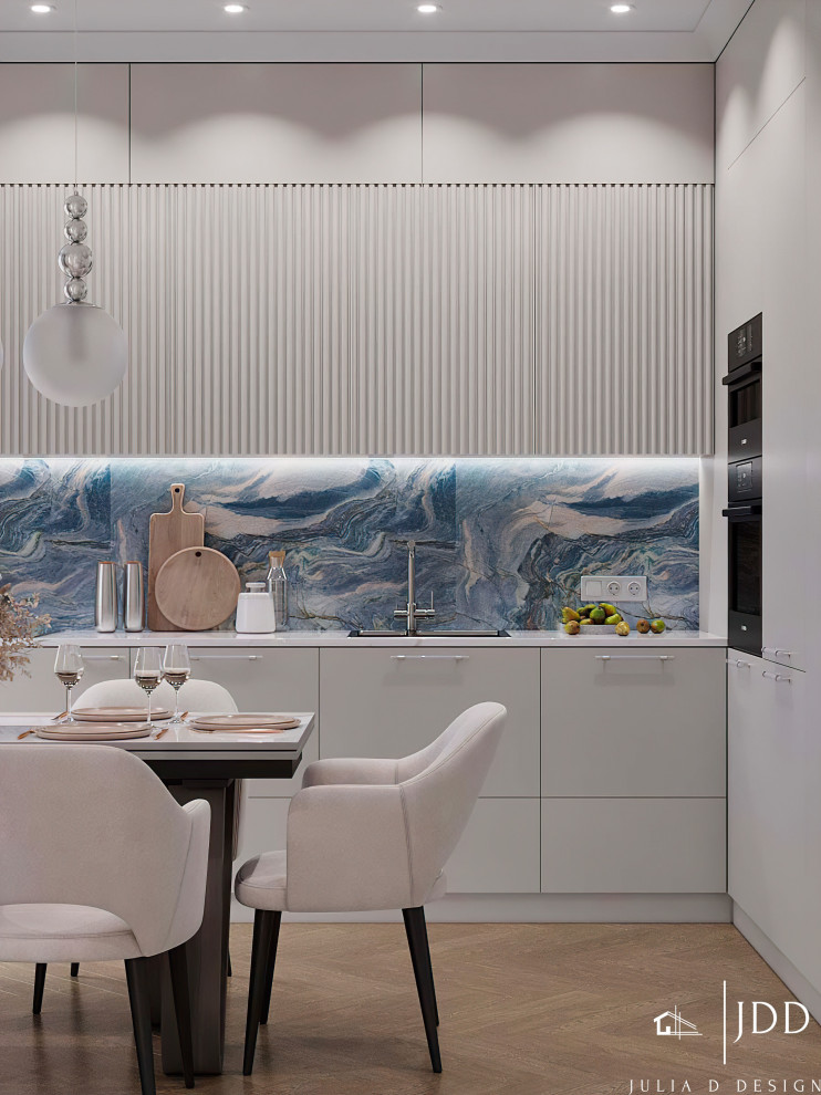 Двухкомнатная квартира для девушки