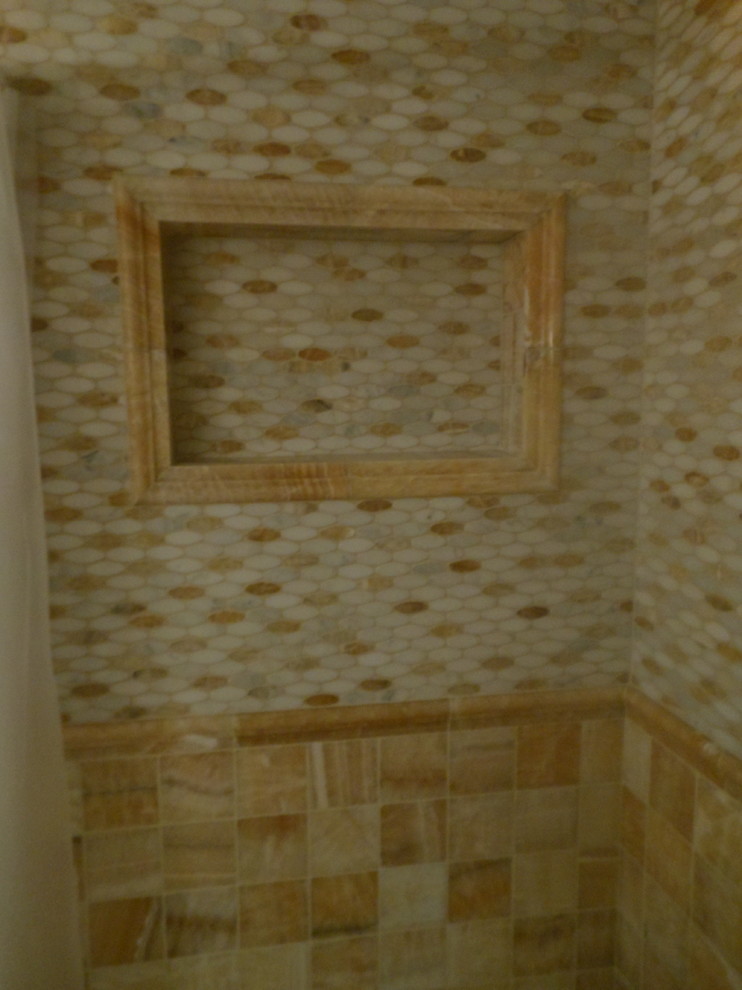 Bathroom - mid-sized traditional master yellow tile bathroom idea in Orlando