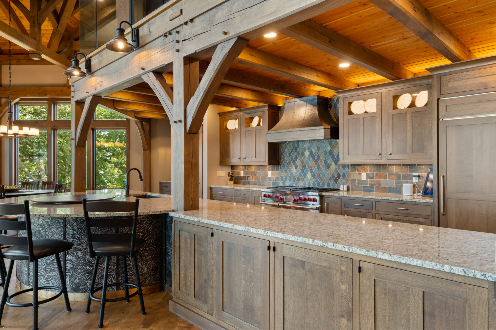 Kitchen - rustic kitchen idea in Milwaukee