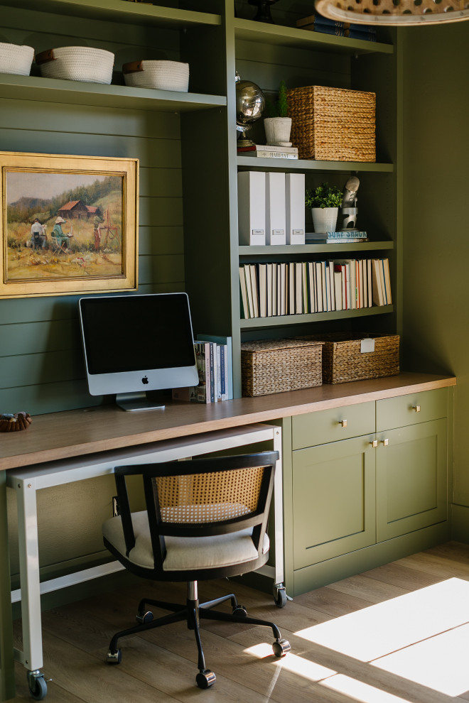 Inspiration for a country home office in Denver.