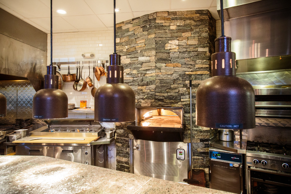 New England Stone Fireplace And Stone Oven At Copper Door