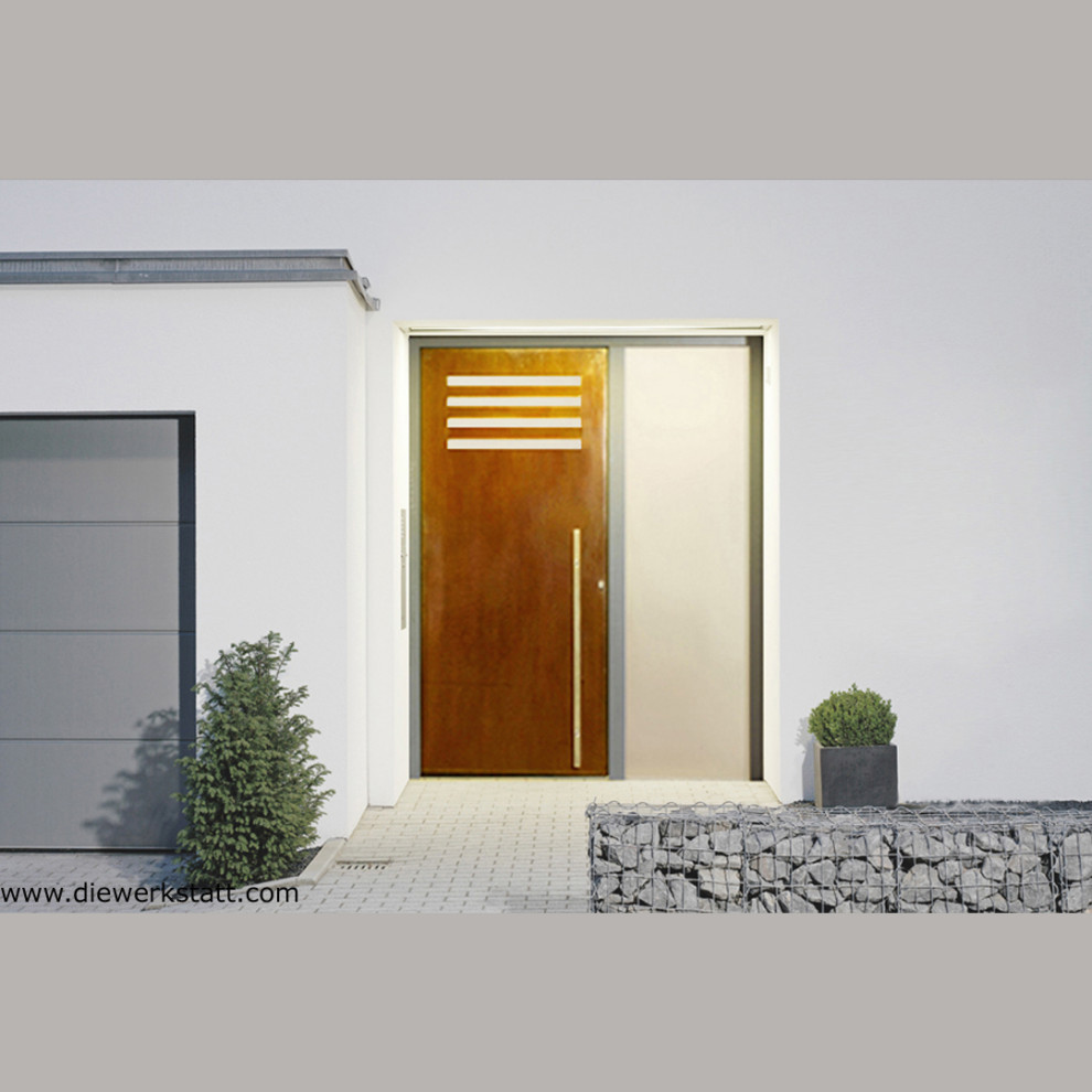 Стильный дизайн: большая входная дверь в стиле лофт с одностворчатой входной дверью и металлической входной дверью - последний тренд