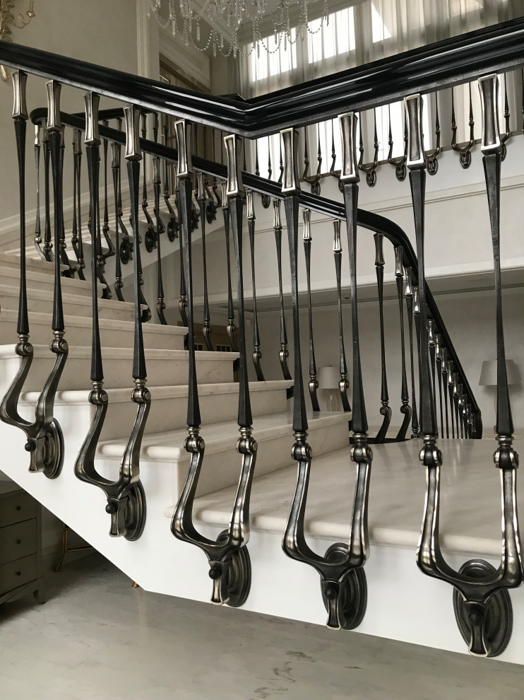 Балясины из стали и бронзы