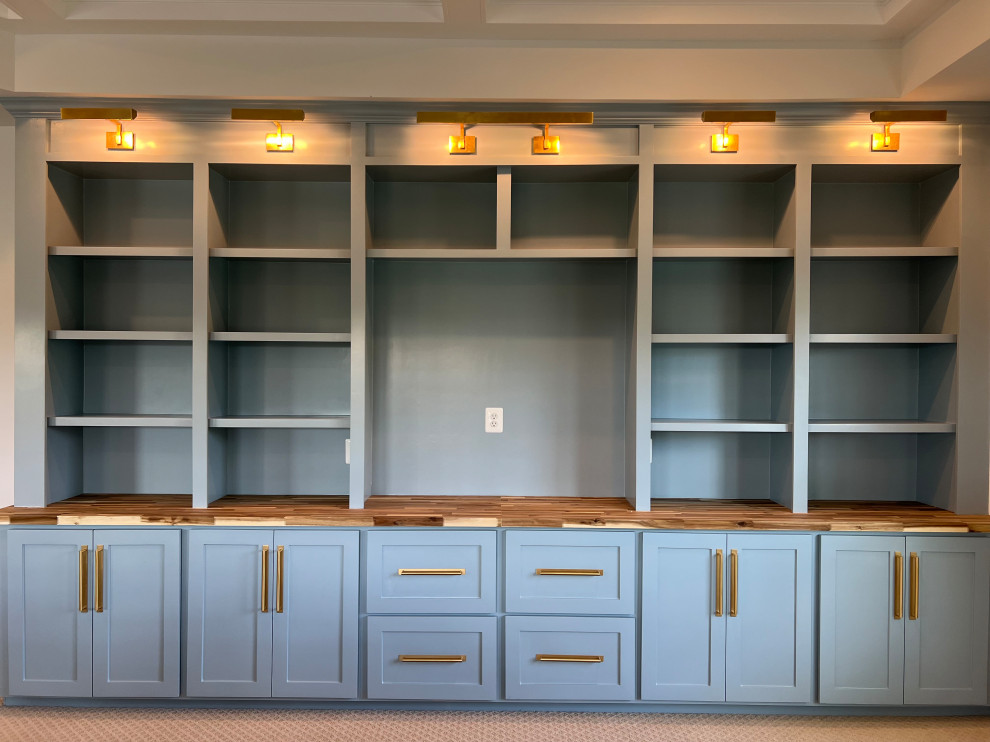 BUILT-IN CABINET