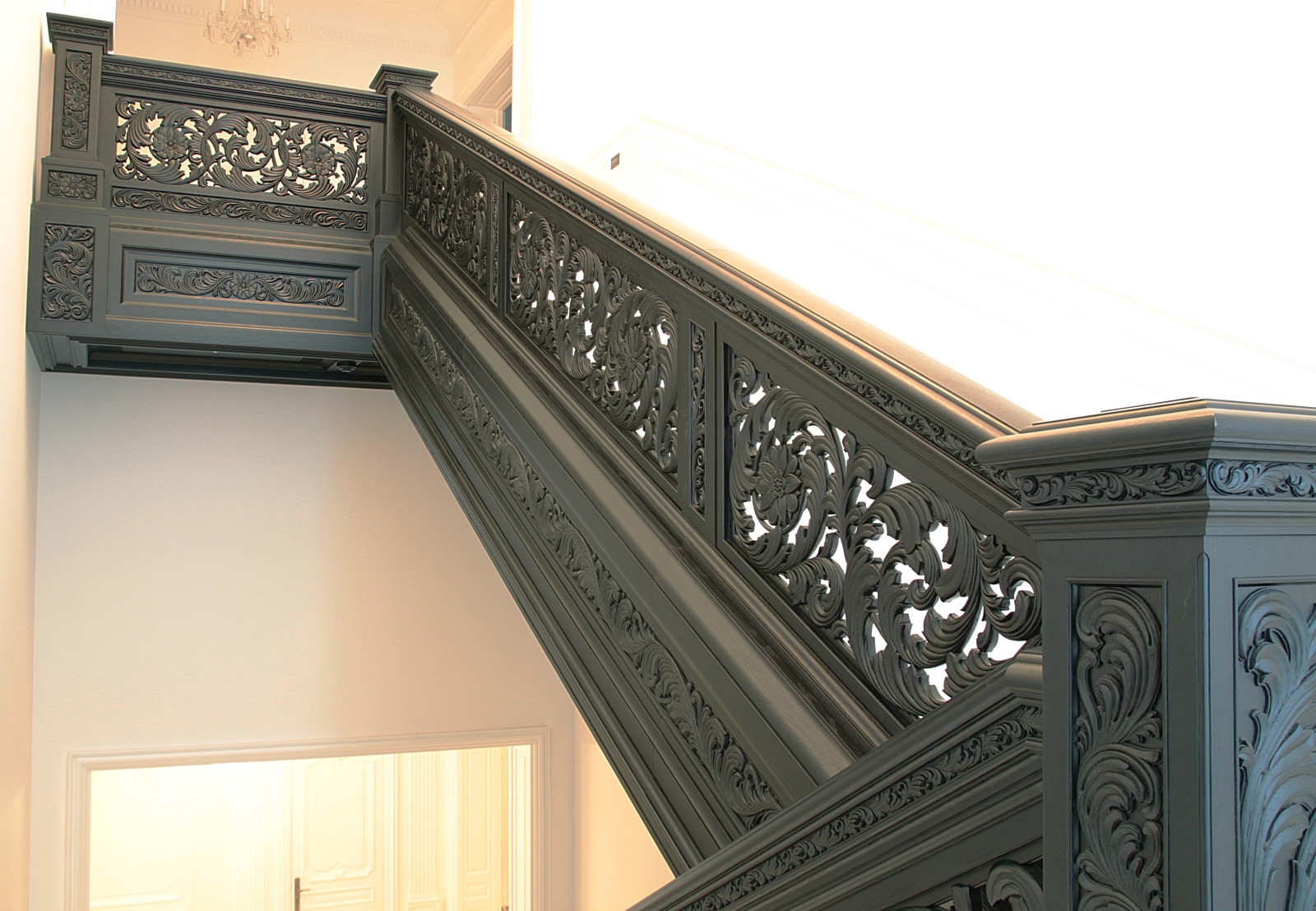 Резиденция в Горках-8. Лестница.