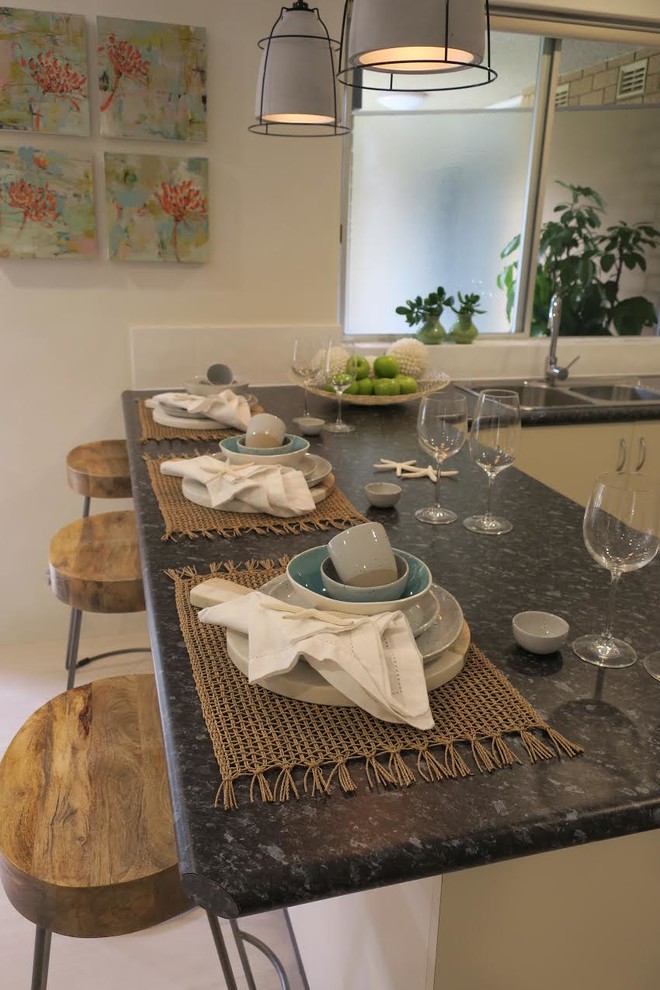 Project 18  - THE APARTMENT DEE WHY is open for business  -  Air B and B